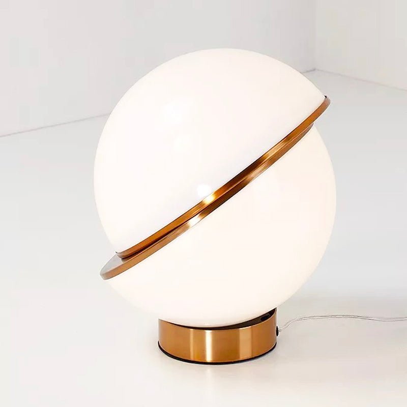Lampe de chevet Design Boule Dorée  LampesDeChevet   