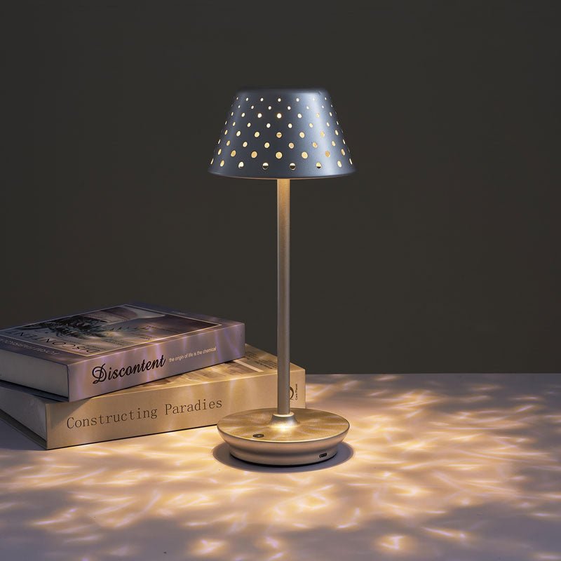 Lampe de chevet Design Rechargeable Abat-jour Pointé • Livraison Offerte –  LampesDeChevet