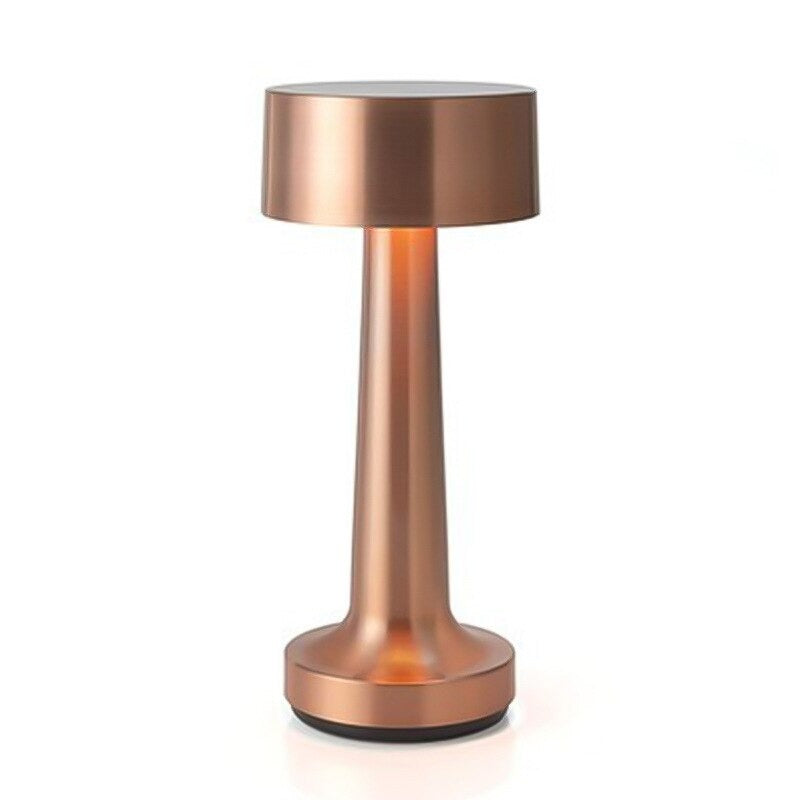 https://lampes-de-chevet.com/cdn/shop/products/lampe-de-chevet-tactile-retro-led-rose-gold-972.jpg?v=1676554483&width=1445